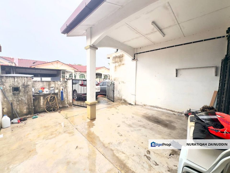 SINGLE STOREY TERRACE JALAN LOMBONG PERAK SEKSYEN 29 SHAH ALAM FOR SALES, Selangor, Klang