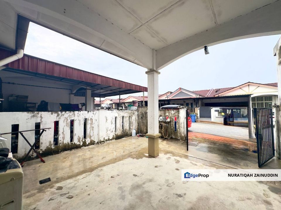 SINGLE STOREY TERRACE JALAN LOMBONG PERAK SEKSYEN 29 SHAH ALAM FOR SALES, Selangor, Klang