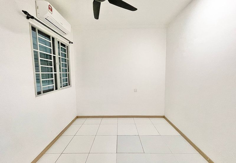 Vista Alam Serviced Apartment