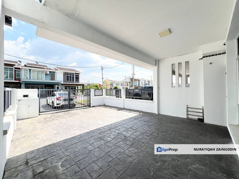 DOUBLE STOREY TERRACE MAPLE BANDAR HILLPARK PUNCAK ALAM FOR SALE, Selangor, Sungai Buloh