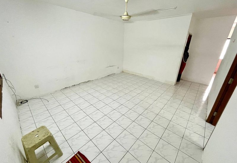 Pangsapuri Baiduri, Bandar Tasik Kesuma