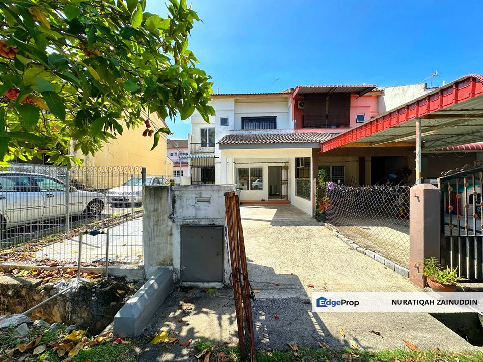 Taman Pinggiran Senawang Seremban Double Storey For Sale, Negeri Sembilan, Seremban