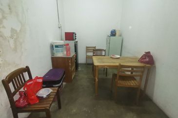 Taman Bamboo, Jalan Ipoh