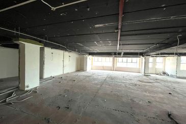 CORNER Commercial Shop Office Subang Square Corporate Tower SS15