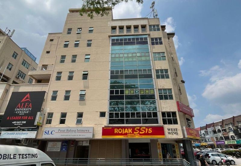 CORNER Commercial Shop Office Subang Square Corporate Tower SS15