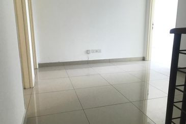 Lakeside Residences, Bandar Metro Puchong, Lake