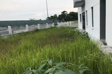 Lakeside Residences, Bandar Metro Puchong, Lake