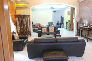 Bandar Tun Hussein Onn