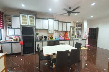 Bandar Tun Hussein Onn