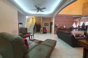 Bandar Tun Hussein Onn