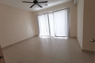 Glomac Lakeside Residences