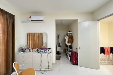 Glomac Lakeside Residences