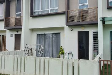 Arahsia Residences, Tropicana Aman