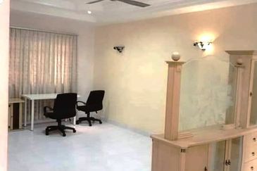 Evergreen Park Scot Pine