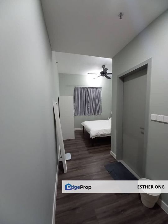 Well Kept, Fully Furnished Unit, Good For Own Stay Or Investment, Near Kdu UOW University, Utropolis Urbano , Glenmarie, Shah Alam, Selangor, Shah Alam