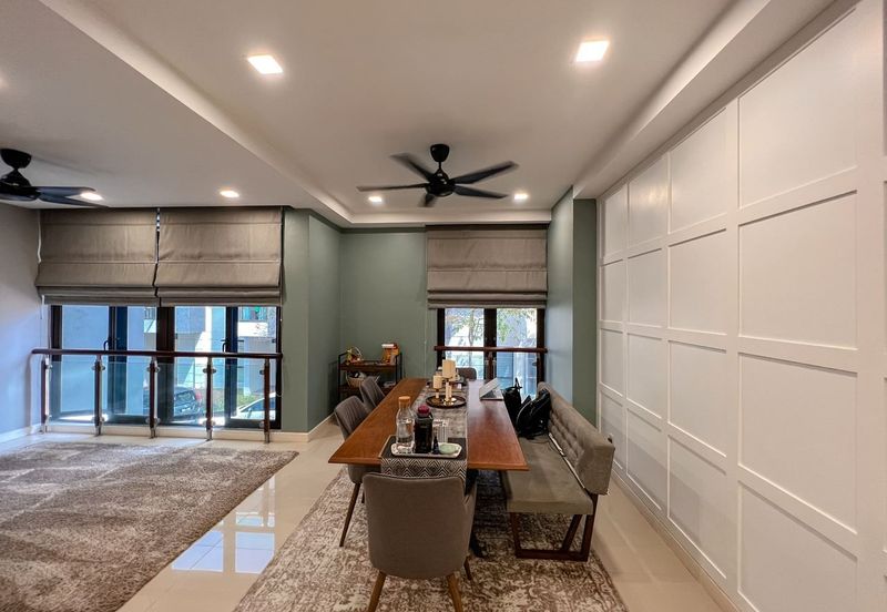 Mozart, Symphony Hills