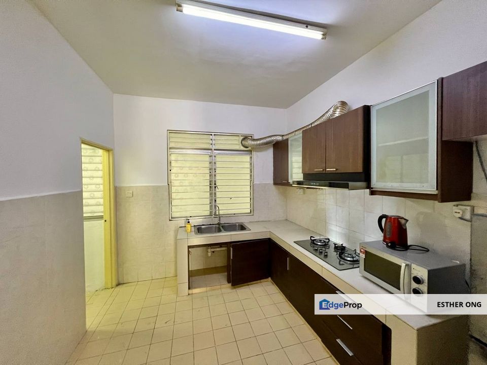 Freehold Kajang Condo Generous Pool View 1730sf 2 Carpark PEARL AVENUE CONDOMINIUM @ TAMAN BERJAYA KAJANG, SELANGOR, Selangor, Kajang