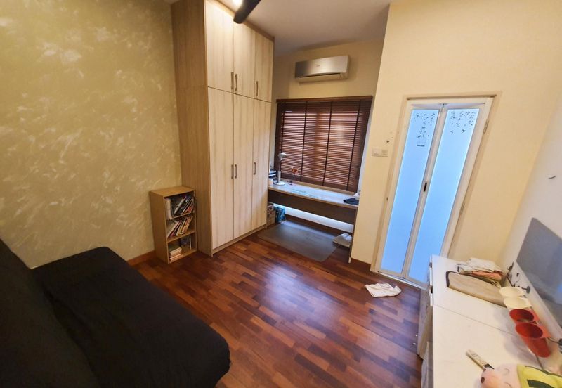 Sierra 1, Odora Parkhomes