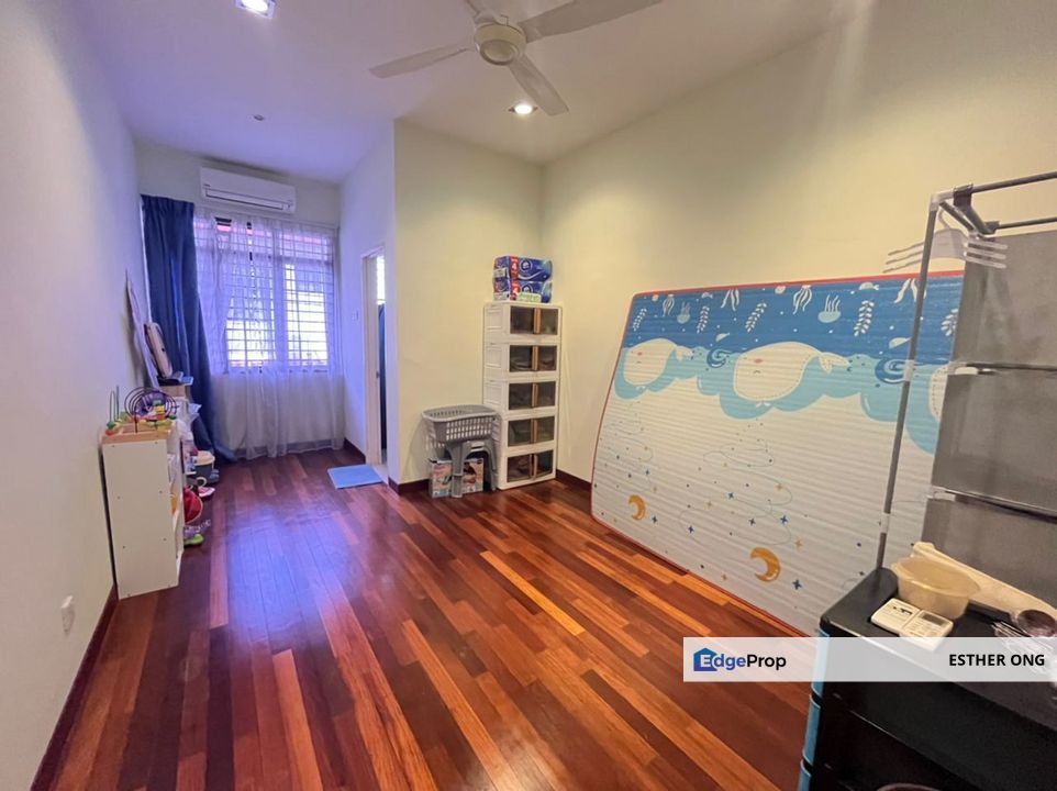 2 storey Terrace House at Bandar Puteri 11 Puchong 2400sqft 22x75 Gated Guarded Good Condition, Selangor, Bandar Puteri Puchong