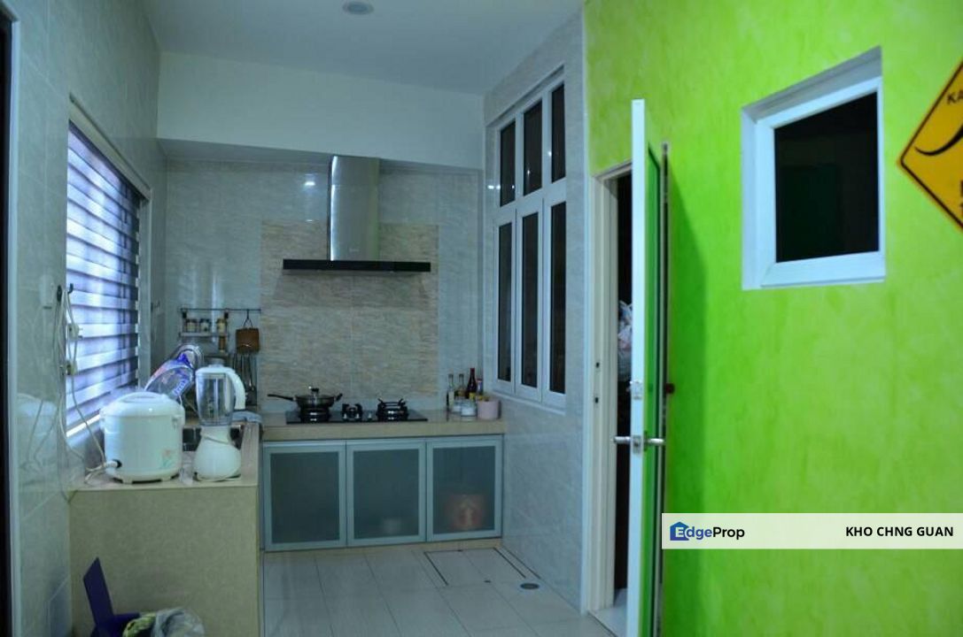 Taman Sentul Jaya Sentul House For RENT Corner with extra Land 4 Car