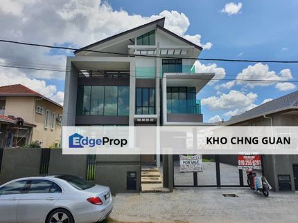 Taman Universiti Kajang Bungalow For Sale , Selangor, Kajang