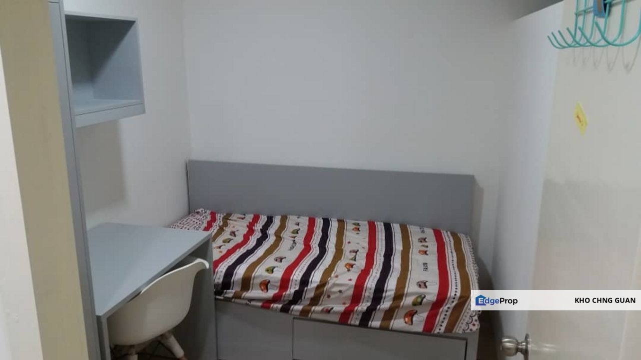 Sky Park Cyberjaya Condominium For Sale Semi Furnished , Selangor, Cyberjaya