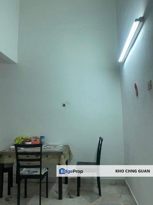 Taman Serdang Raya Serdang House For Sale Seri Kembangan Well Maintained Near MRT 2  , Selangor, Seri Kembangan