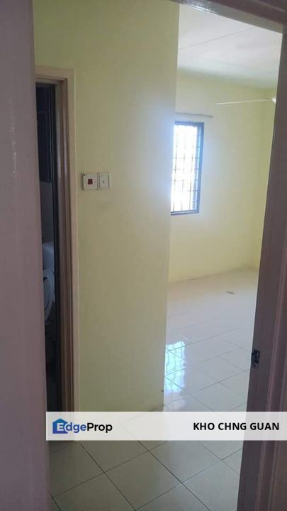 Sri Ehsan Apartment Kepong For Sale FreeHold Renovated Kitchen Cabinet , Kuala Lumpur, Kepong