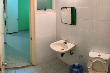 Suasana Sentral Condominium