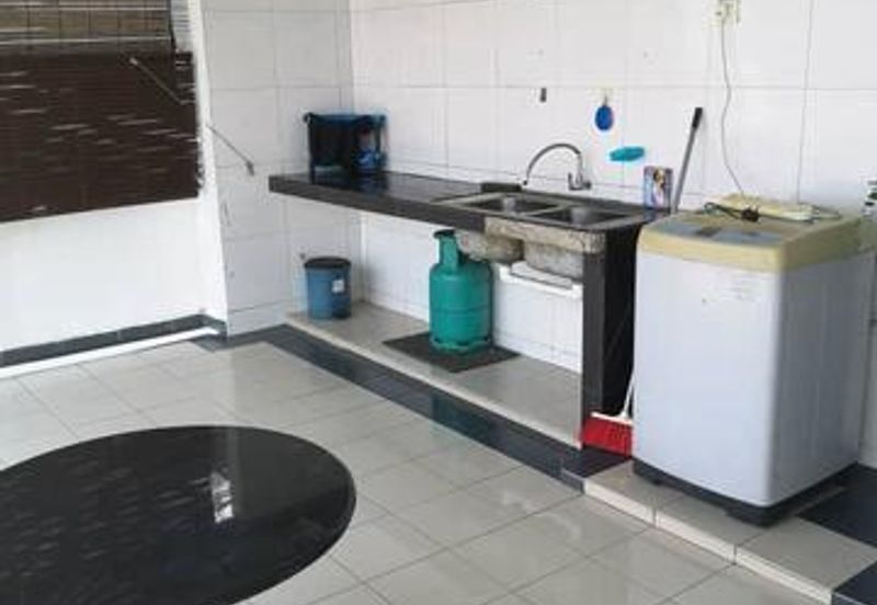 Vista Millennium Condominiums