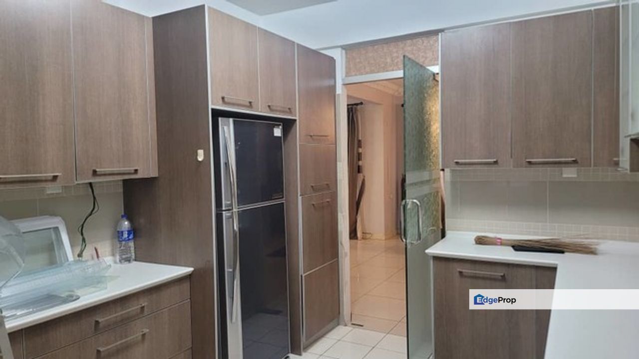 Kiaramas Cendana Mont Kiara For Sale Clean & Well Kept Unit, Kuala Lumpur, Mont Kiara