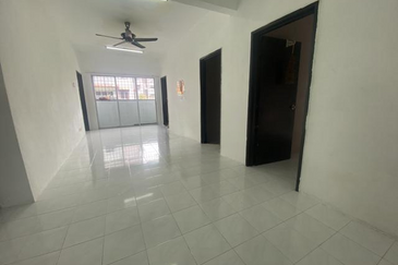 Putra Indah Apartment, Taman Pinggiran Putra