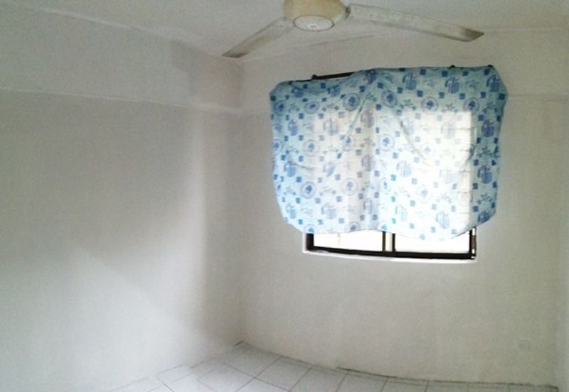 Pangsapuri Perdana, Seksyen 13