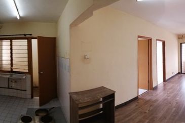 Pangsapuri Perdana, Seksyen 13