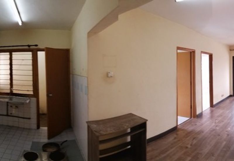 Pangsapuri Perdana, Seksyen 13