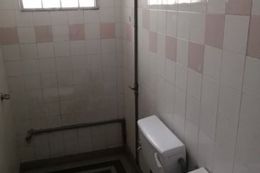 Pangsapuri Perdana, Seksyen 13