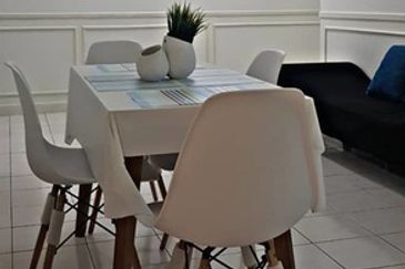 Vista Pinggiran, Taman Pinggiran Putra