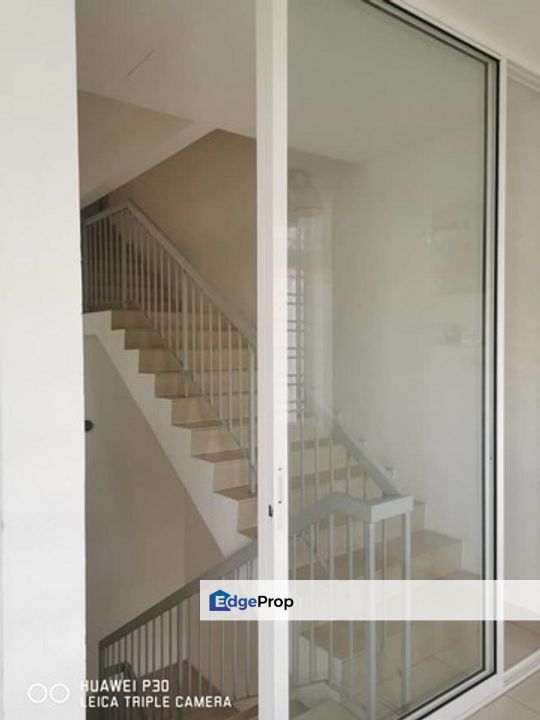 Townhouse Desa Saujana 2 For Sale Spacious Unit With 2 Balcony, Selangor, Bandar Saujana Putra