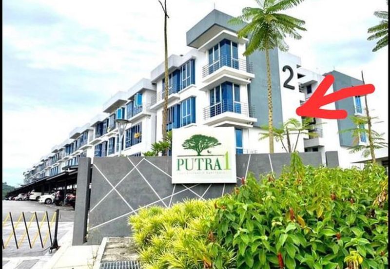 Apartment Putra1