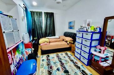 Apartment Putra1