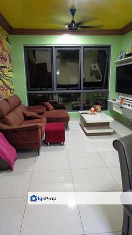 Sfera Residency @ Puchong South For Sale Kitchen Cabinet, Well Kept Unit, Selangor, Puchong