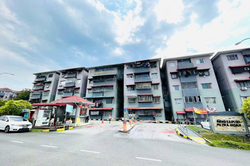 Putra Indah Apartment, Taman Pinggiran Putra