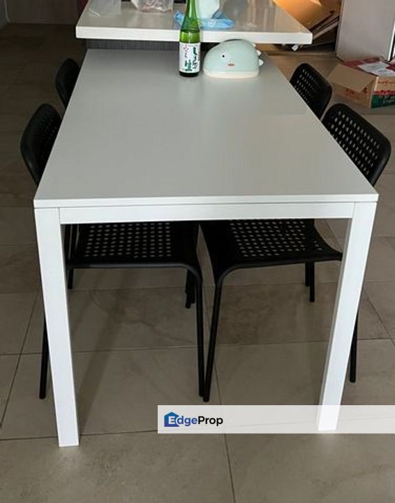 Ohako Residence Puchong For Sale Pool View Beautiful Unit, Selangor, Puchong