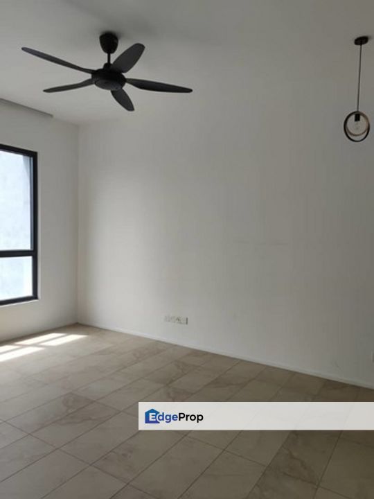 Ohako Residence Puchong For Sale Pool View Beautiful Unit, Selangor, Puchong
