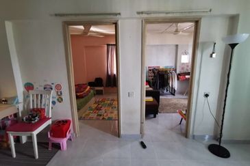 Pangsapuri Putra Damai