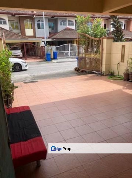 Seksyen U5 Shah Alam Double Storey For Sale Well Maintained Unit, Selangor, Shah Alam