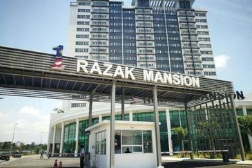 1 Razak Mansion (Residensi Tun Razak)
