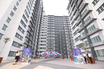 1 Razak Mansion (Residensi Tun Razak)