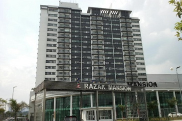 1 Razak Mansion (Residensi Tun Razak)