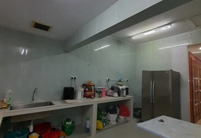 Taman Kinrara Seksyen 1